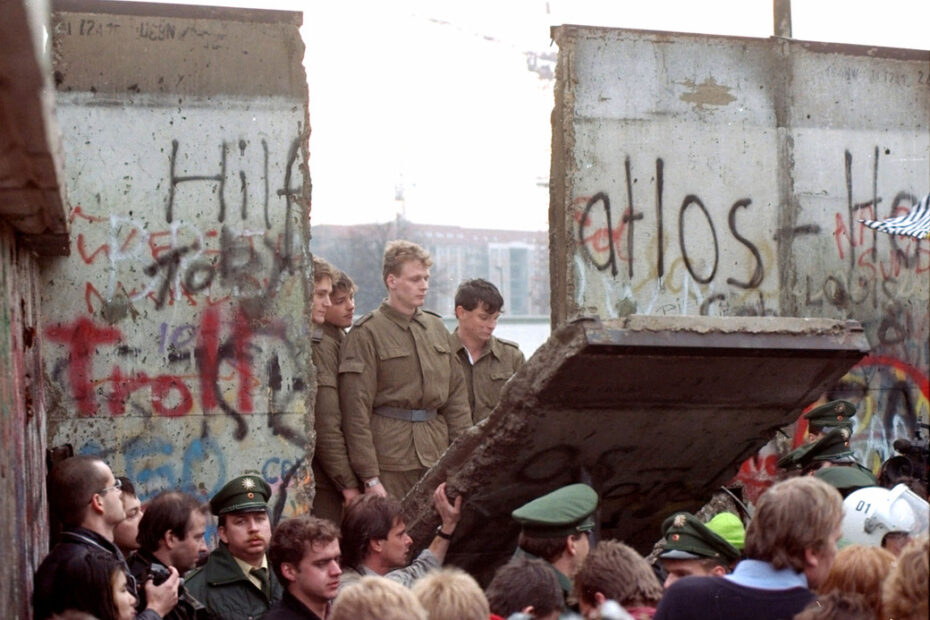 The Letter Which Brought An End to the Berlin Wall